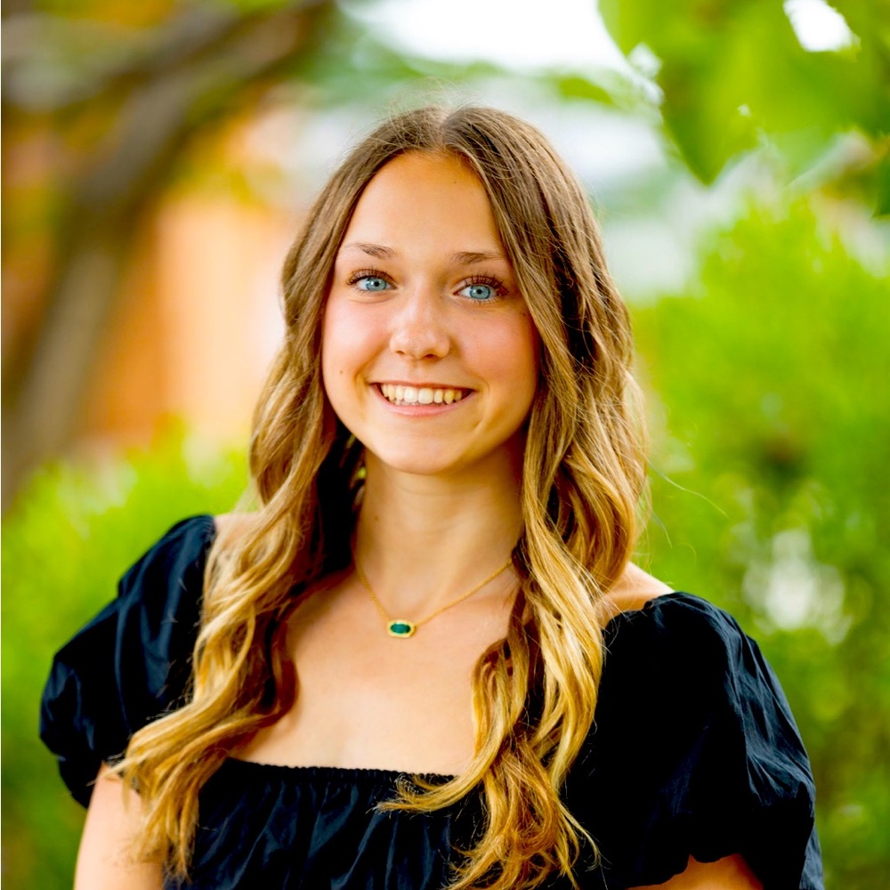 Meet your Posher, Sofia